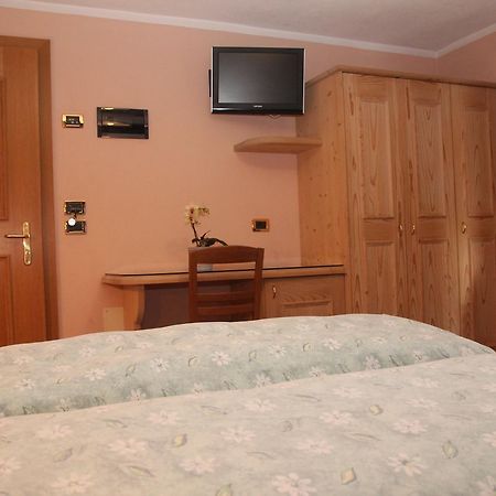 Albergo Caravasc Livigno Kültér fotó