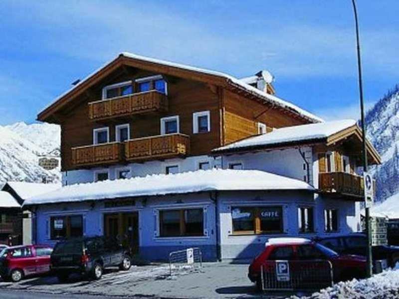 Albergo Caravasc Livigno Kültér fotó